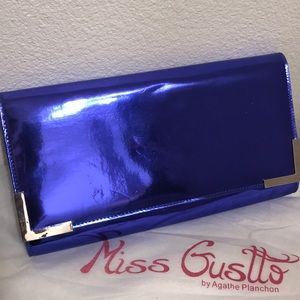 Blue evening clutch